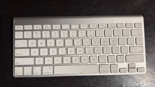 Apple wireless keyboard - wireless,